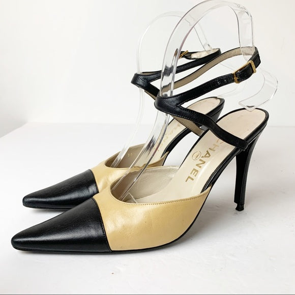 Vintage Chanel Two Tone Pointed Toe Heels SZ 36.5