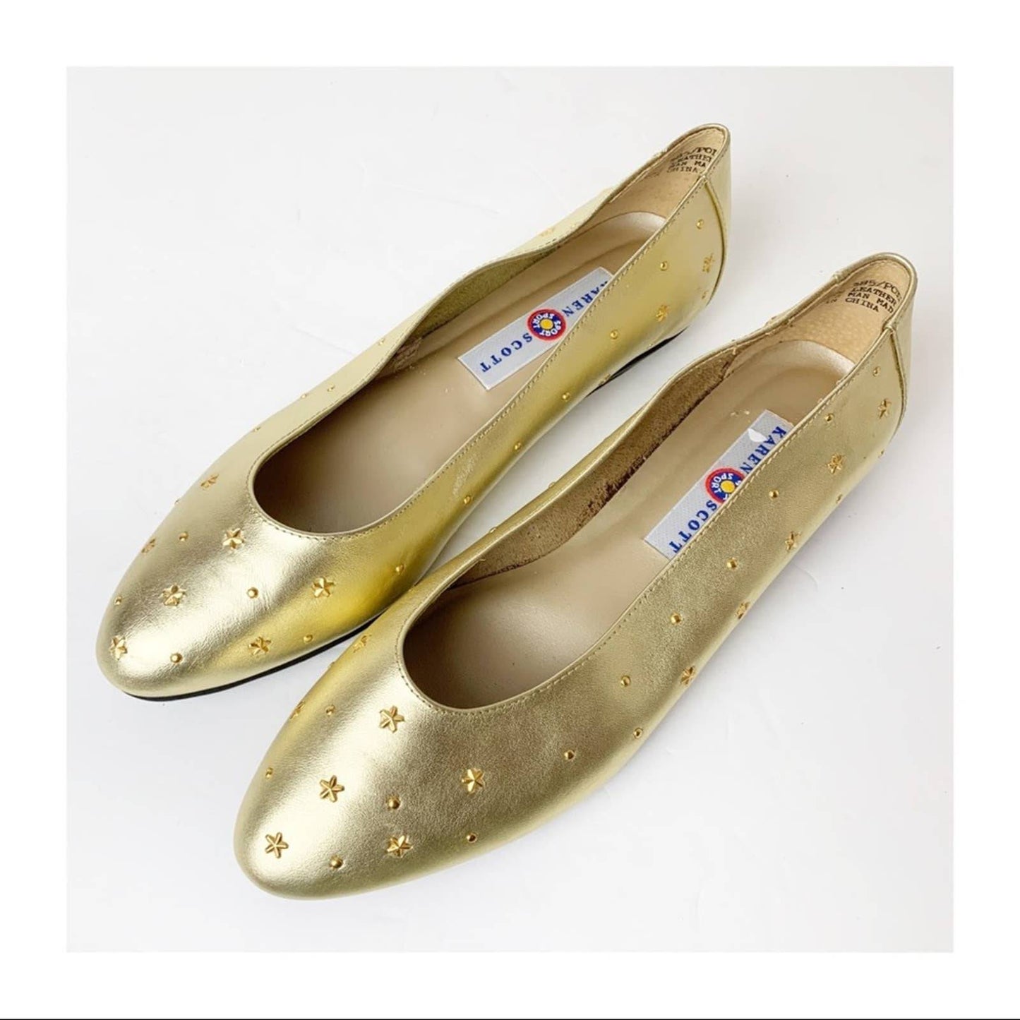 Vintage Karen Scott Gold Stud Flats SZ 10